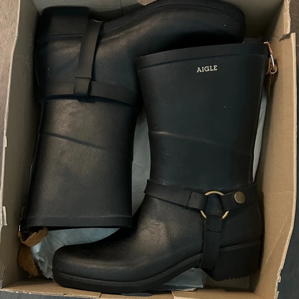 Aigle Black Rubber Harness Rain Boots